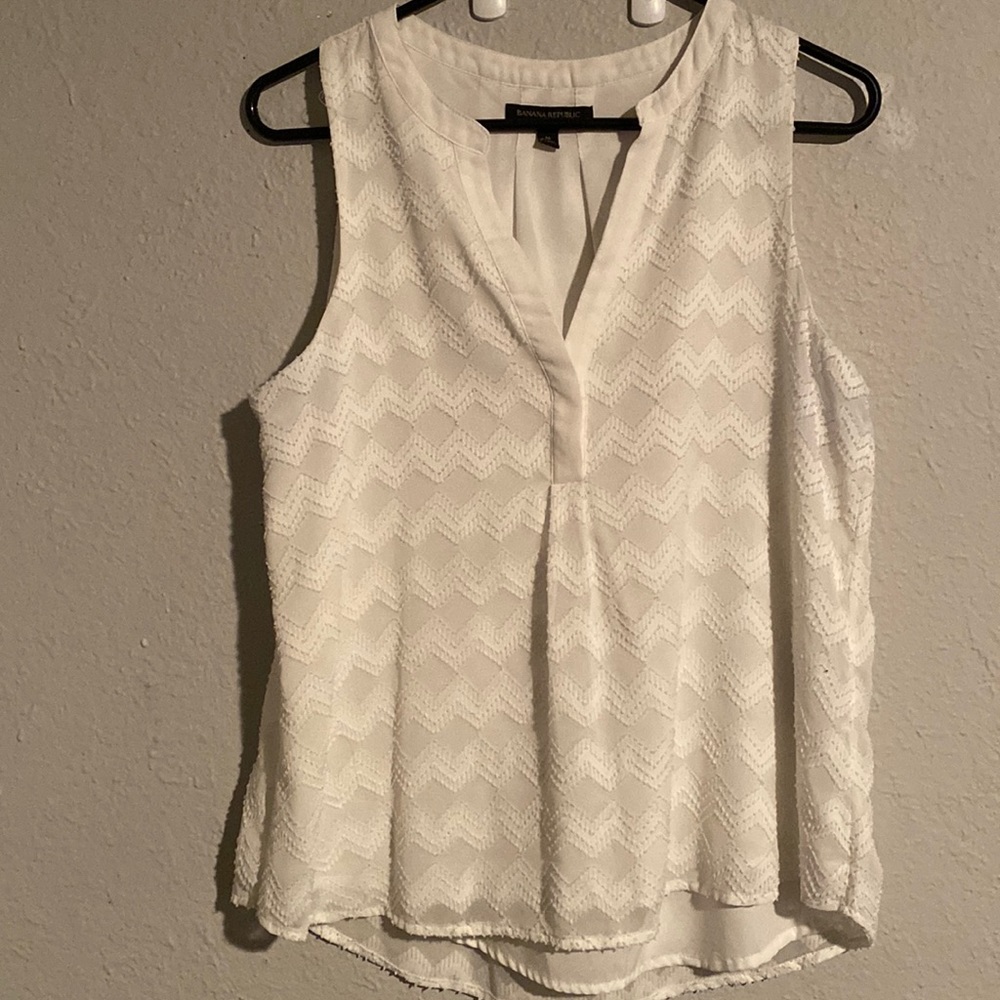 Sleeveless Blouse